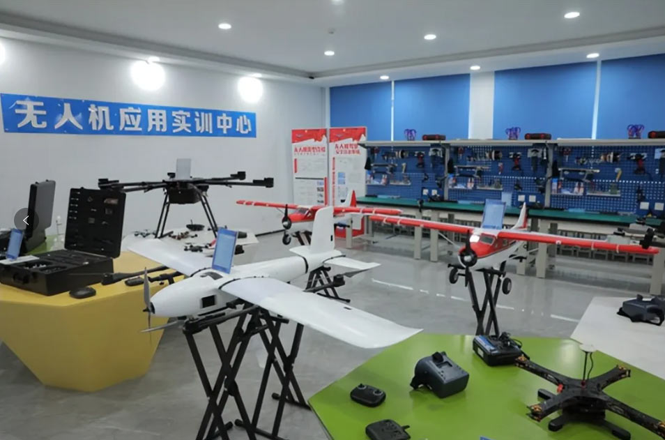 AX@o(w)˙C(j)\(yn)I(yng)ϸCͿս(jng)(j){աУ@l(f)܇